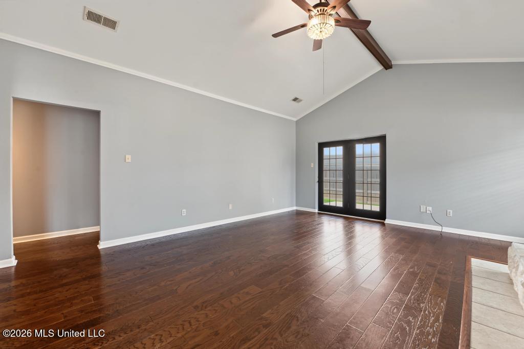 1337 Diller Road Property Photo 6
