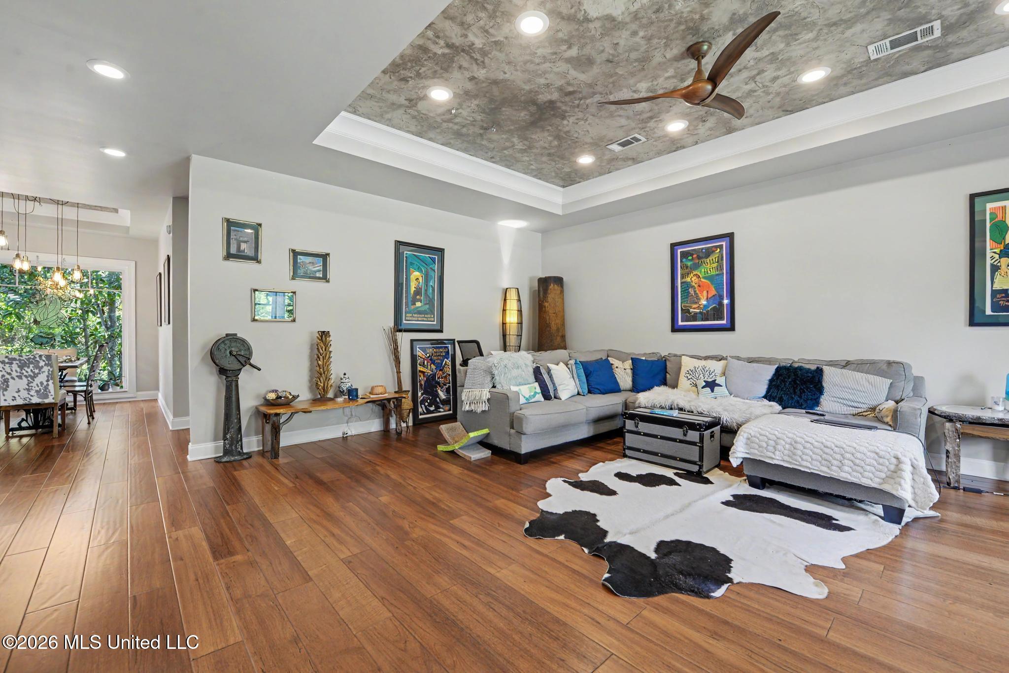 6040 Choctaw Place Property Photo 5
