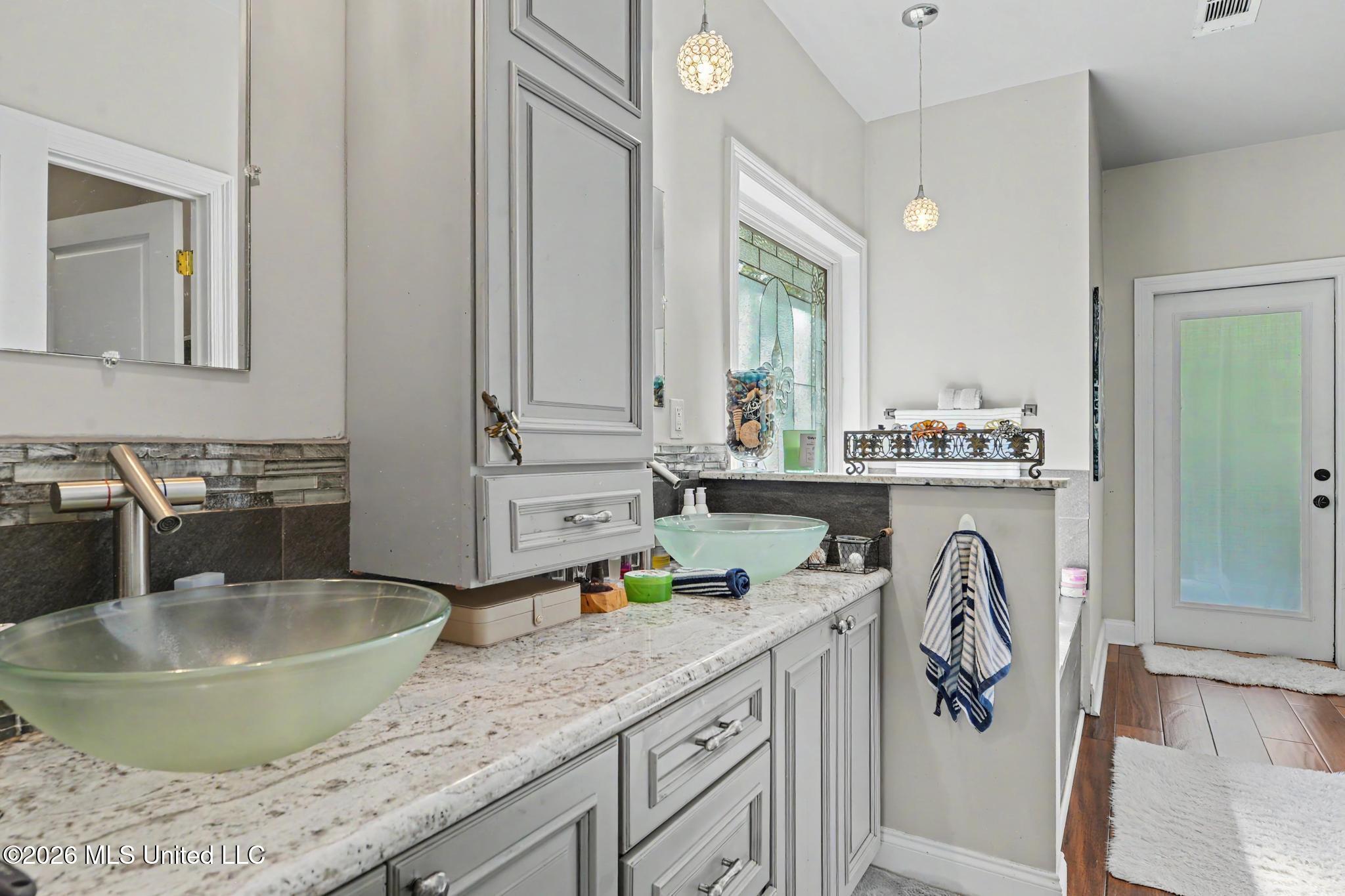 6040 Choctaw Place Property Photo 13