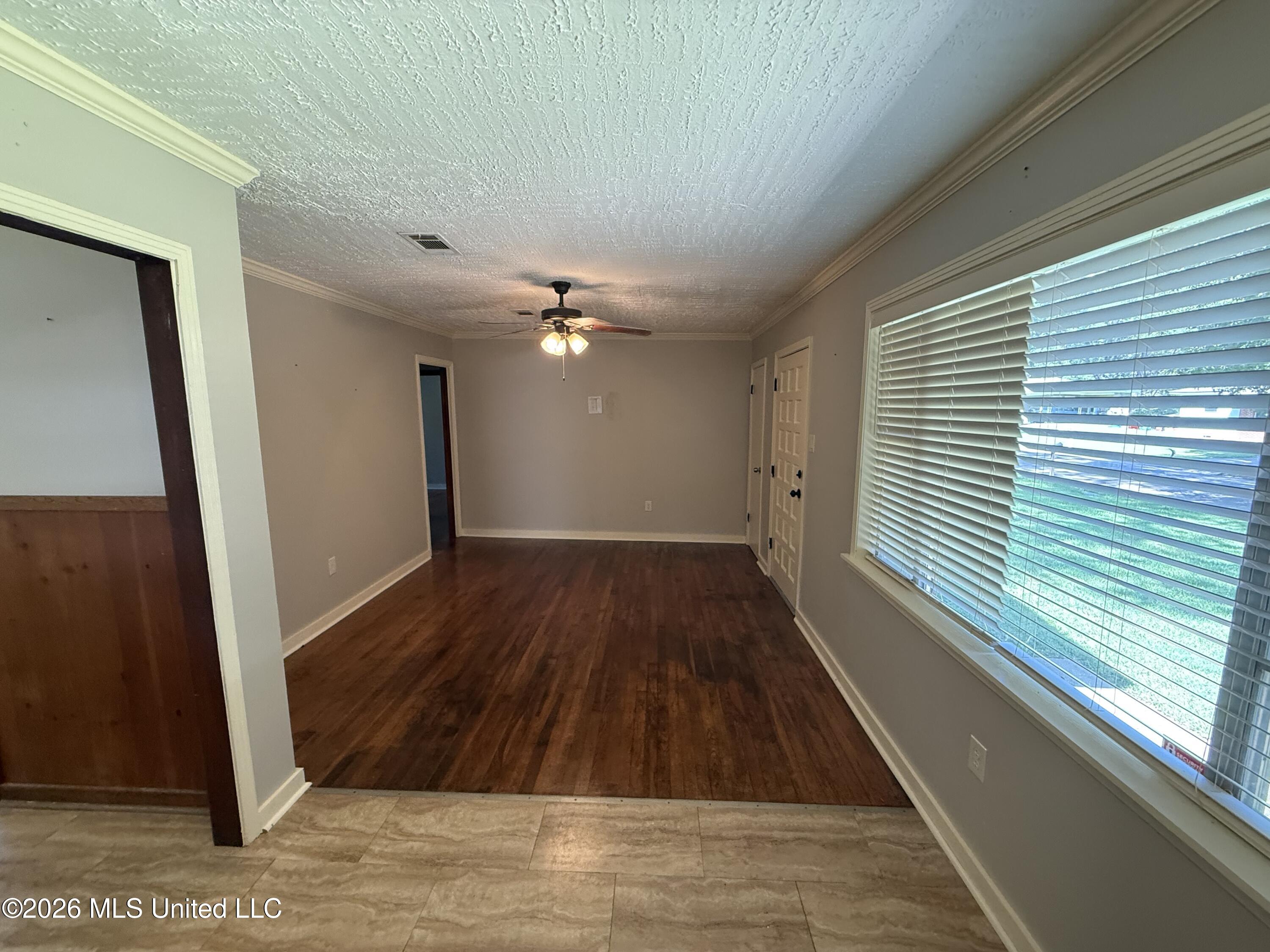4161 Shelton Street Property Photo 7