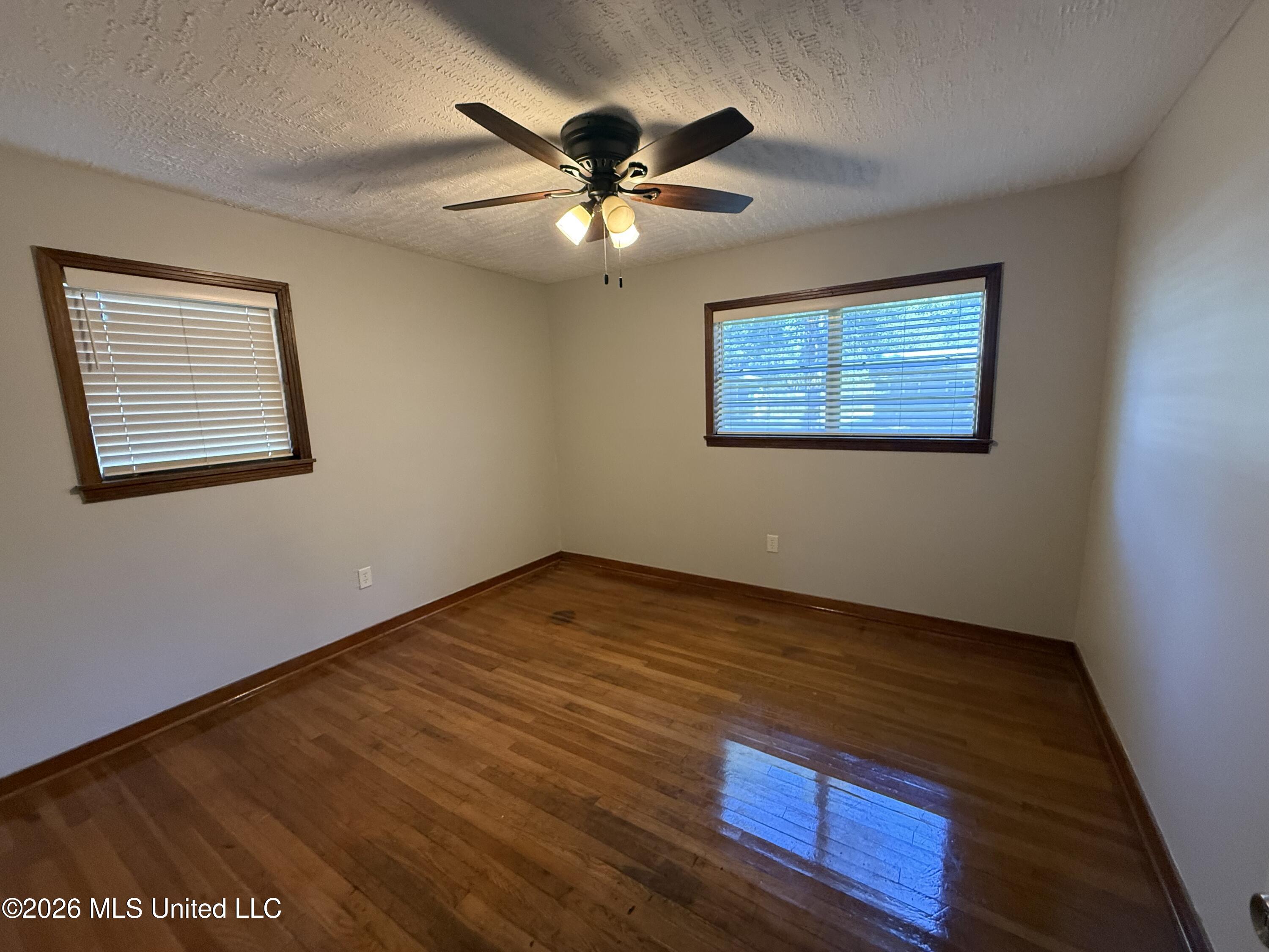 4161 Shelton Street Property Photo 15