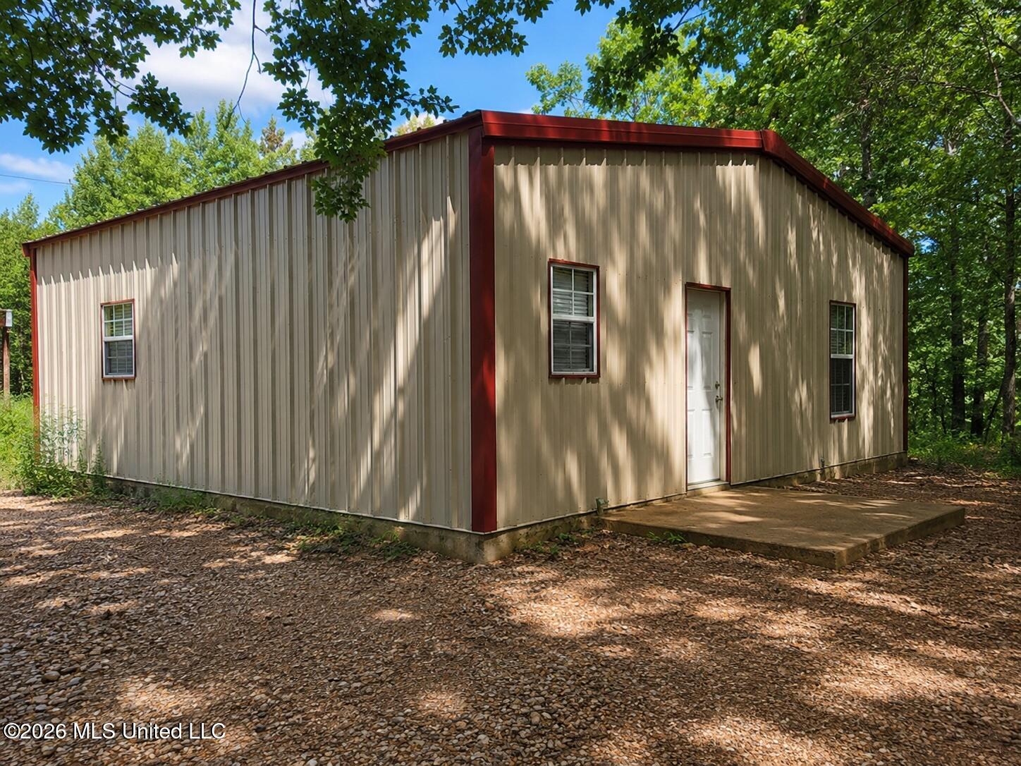 3579 Bett Road Property Photo 2