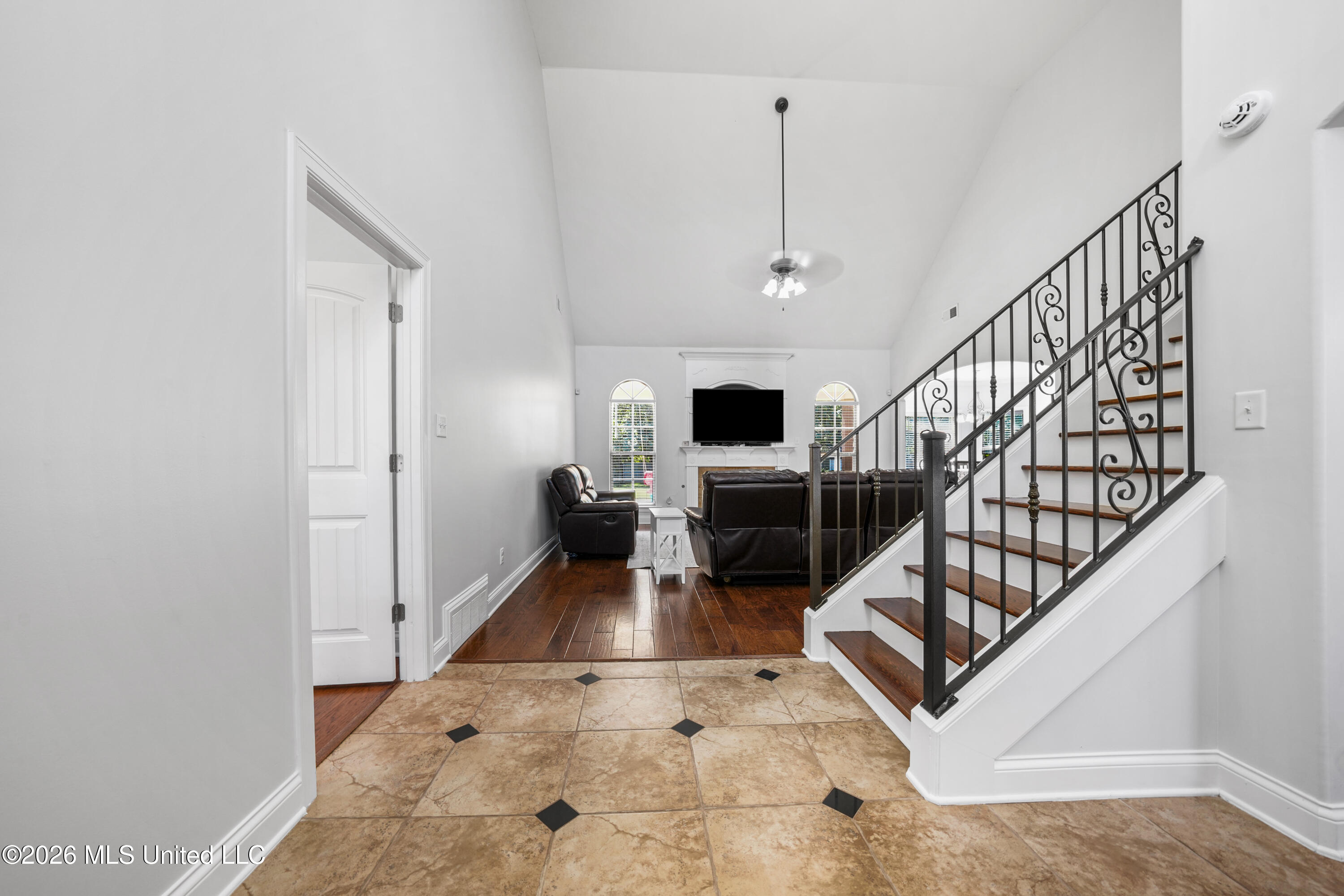 8633 Turkey Creek Drive Property Photo 7