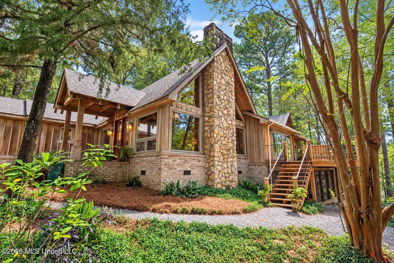 290 Hickory Hills Loop Property Photo 1