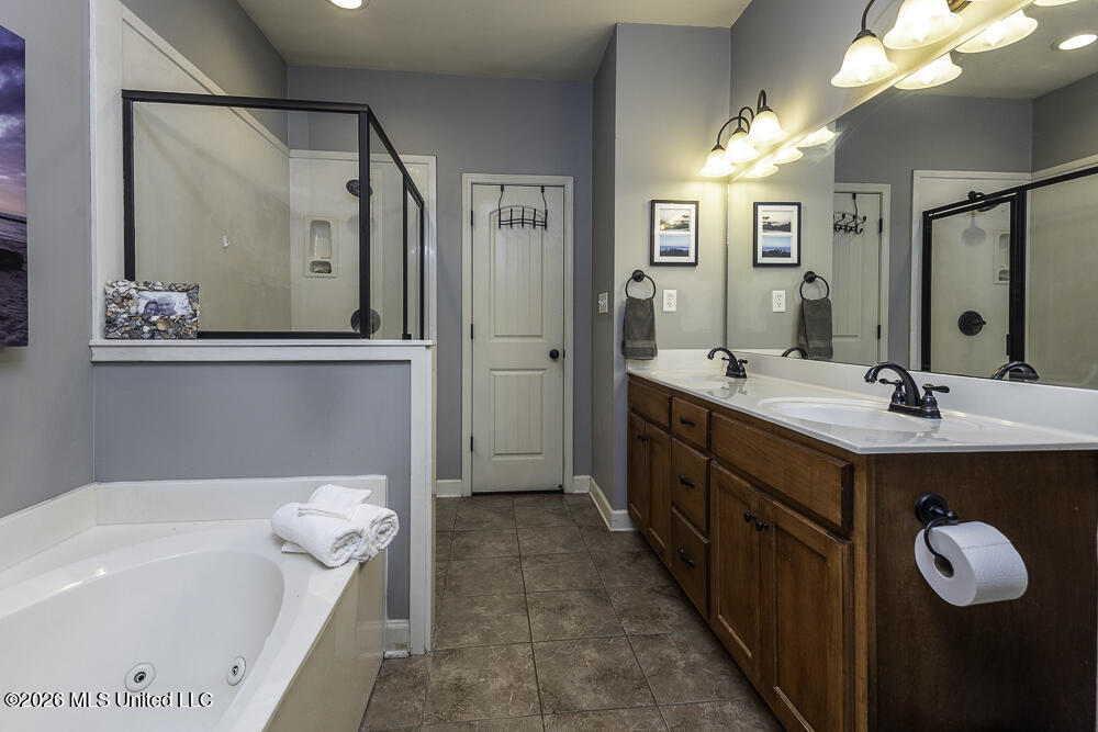 664 Robertson Way Property Photo 18