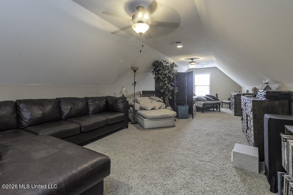 664 Robertson Way Property Photo 23