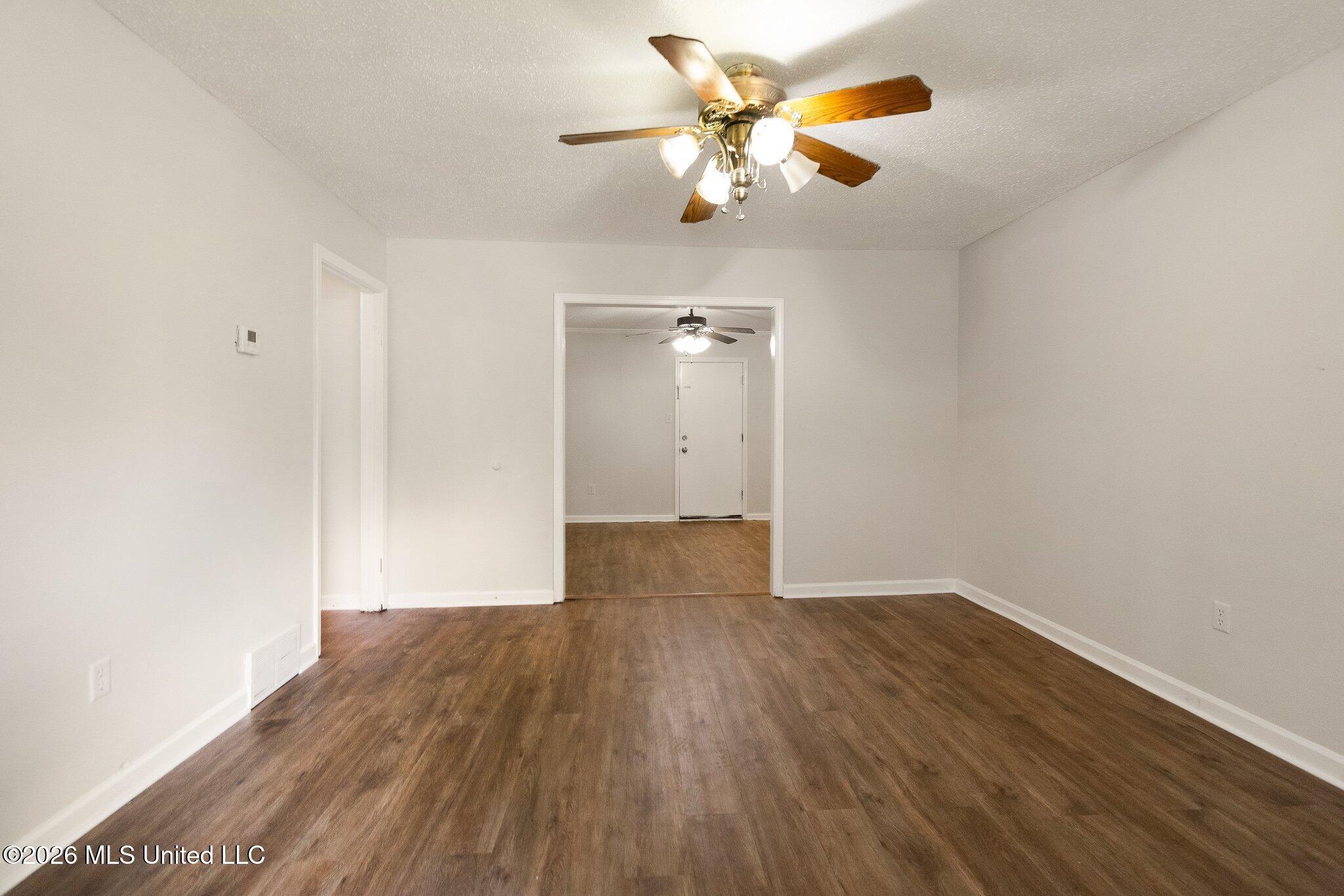 7396 Meadowbrook Drive Property Photo 4