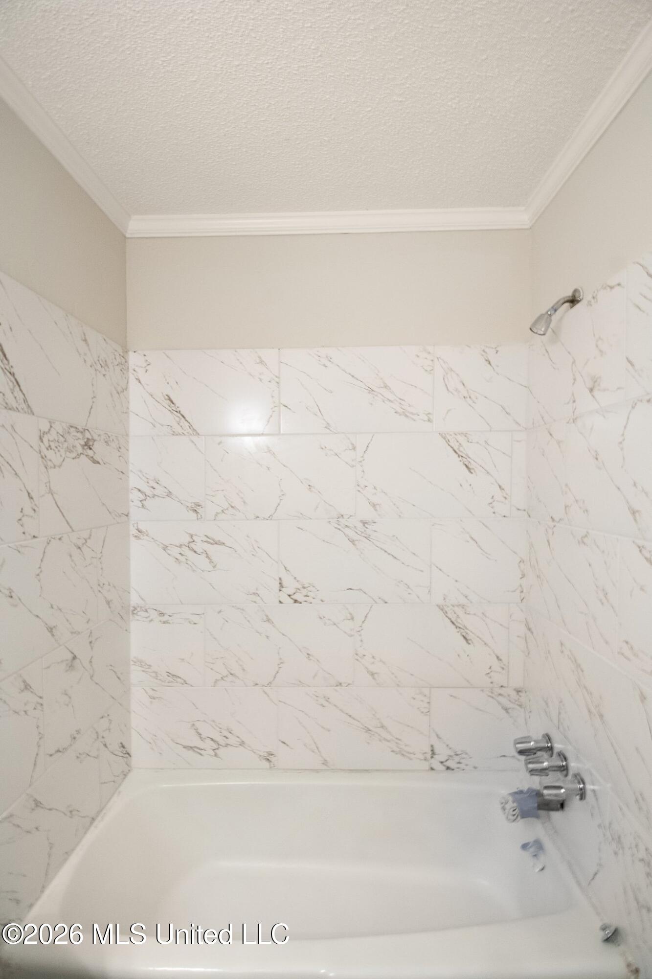 7396 Meadowbrook Drive Property Photo 11