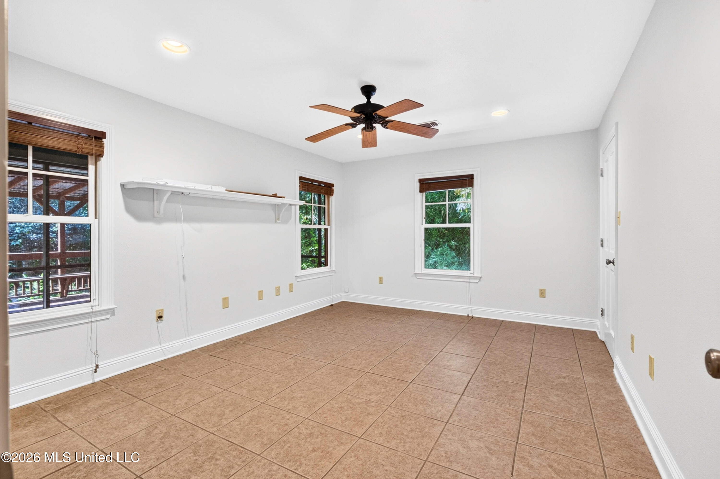401 Turner Street Property Photo 38