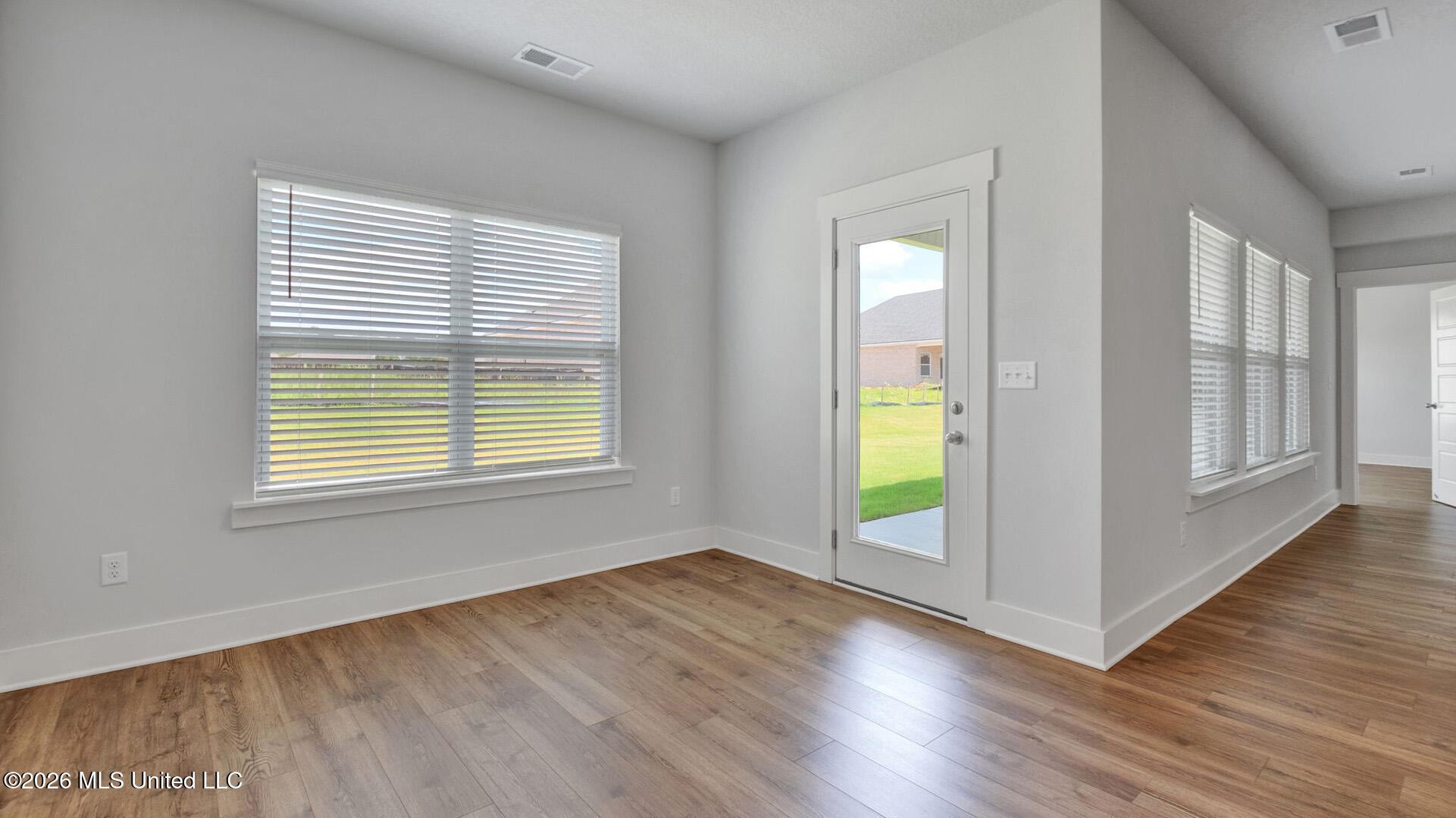 8358 Bankhead Drive Property Photo 14