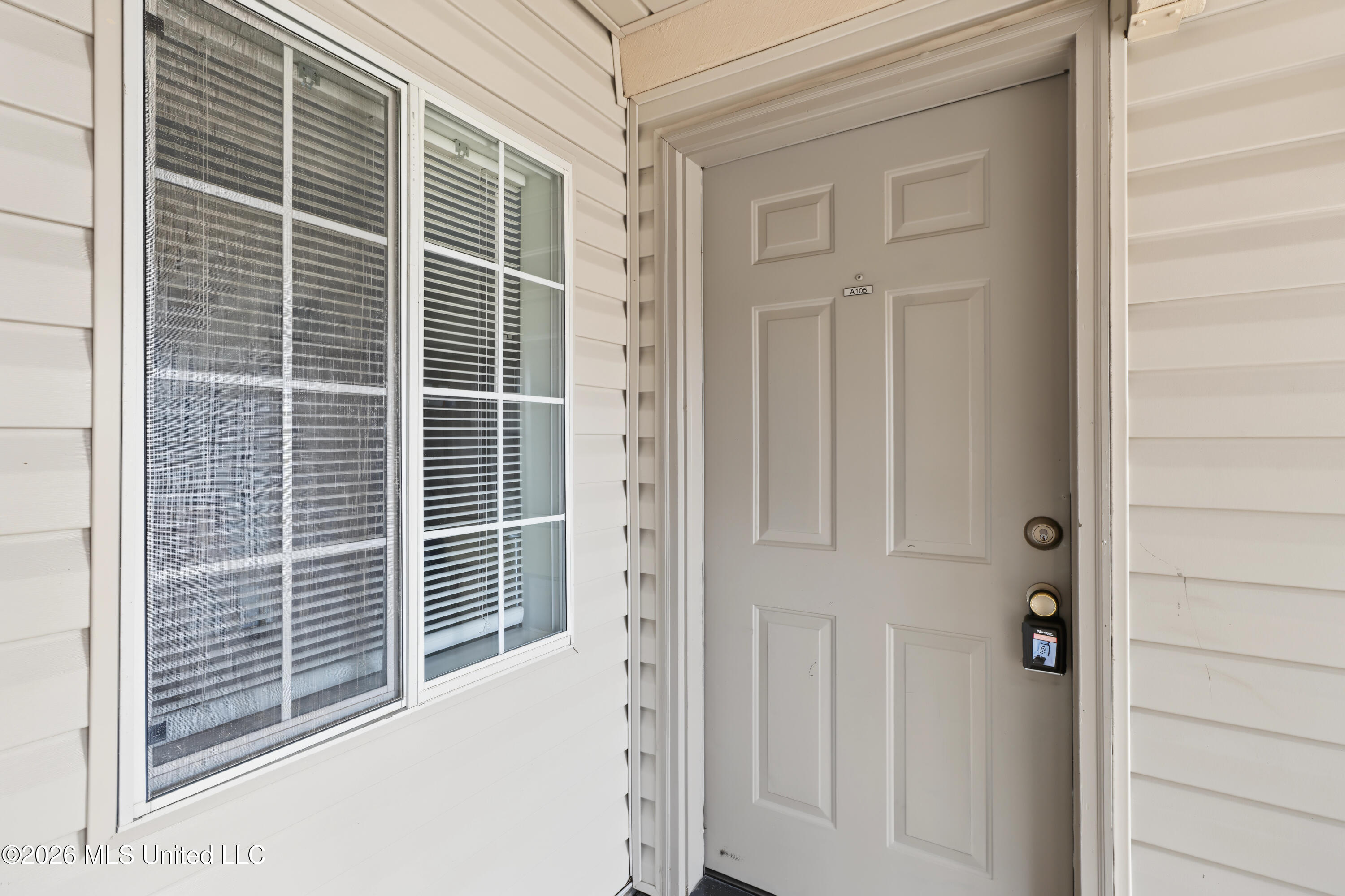 245 Mcdonnell Property Photo 4