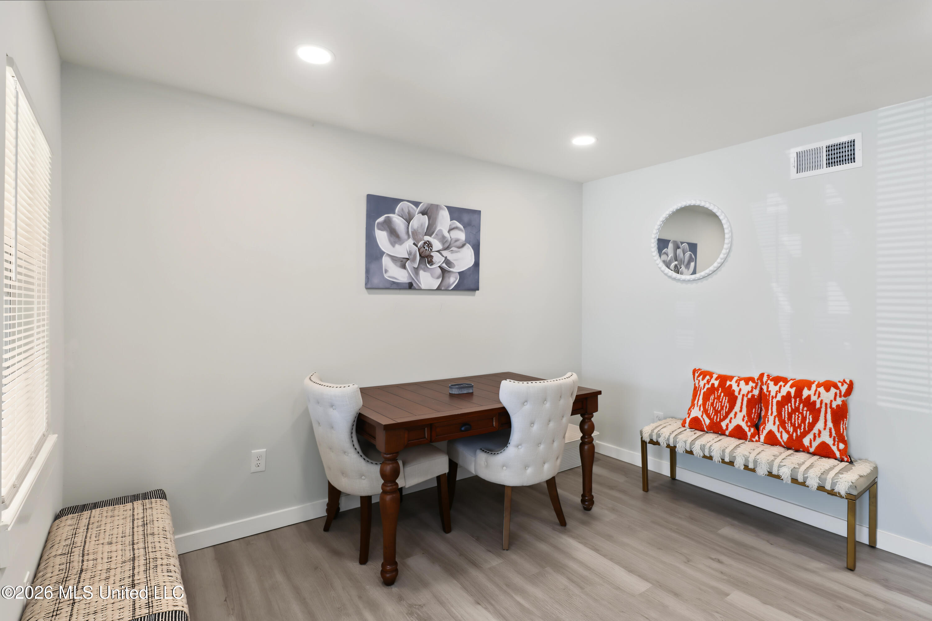 245 Mcdonnell Property Photo 8
