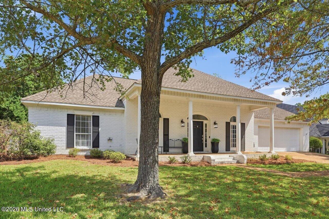 104 Saxony Court Property Photo 2
