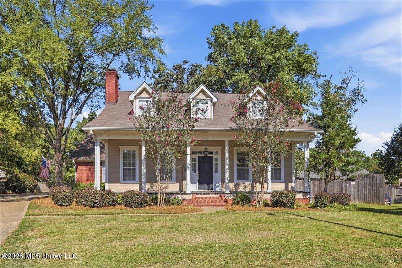 911 Tetbury Place Property Photo 1