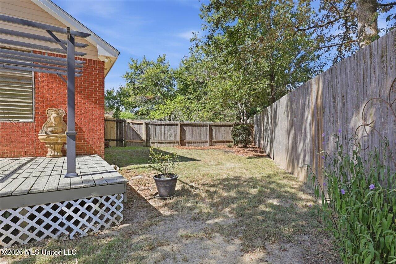 911 Tetbury Place Property Photo 28