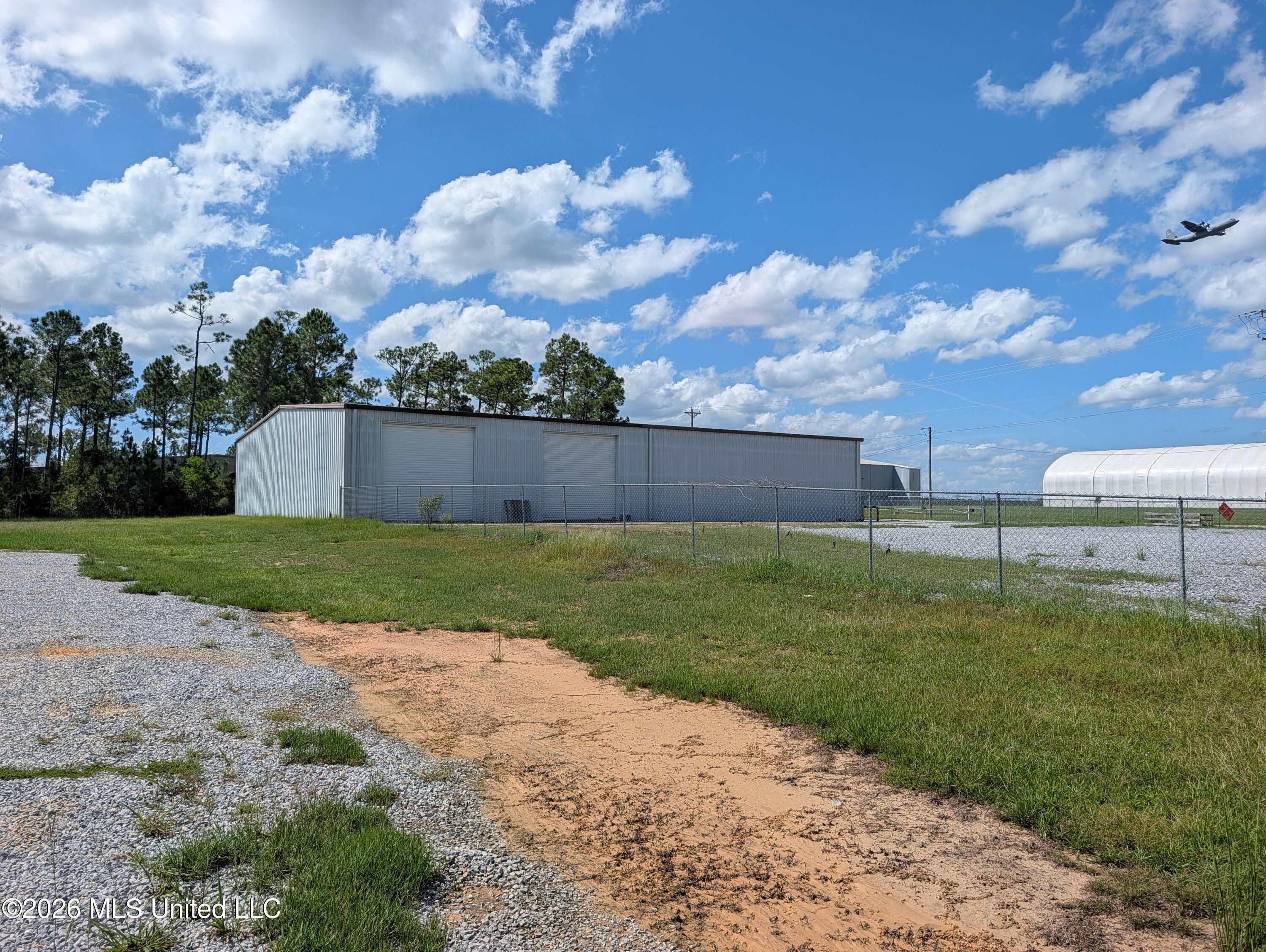 7185 Texas Flat Road Property Photo 6