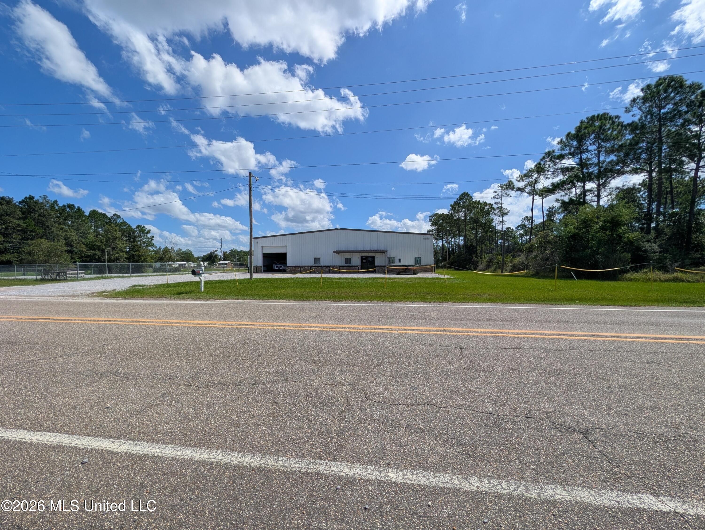 7185 Texas Flat Road Property Photo 9