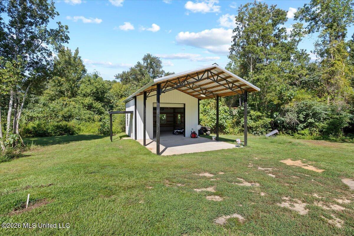 210 Buddy Finch Road Property Photo 3