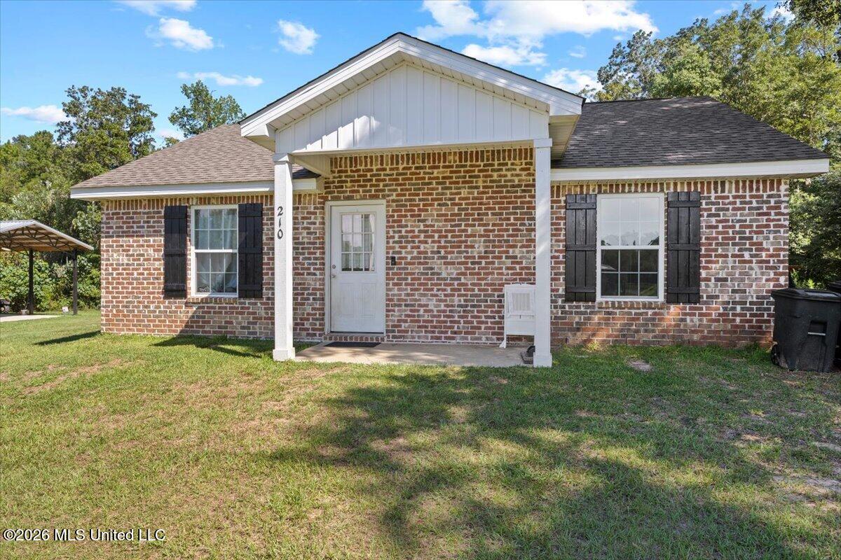 210 Buddy Finch Road Property Photo 5