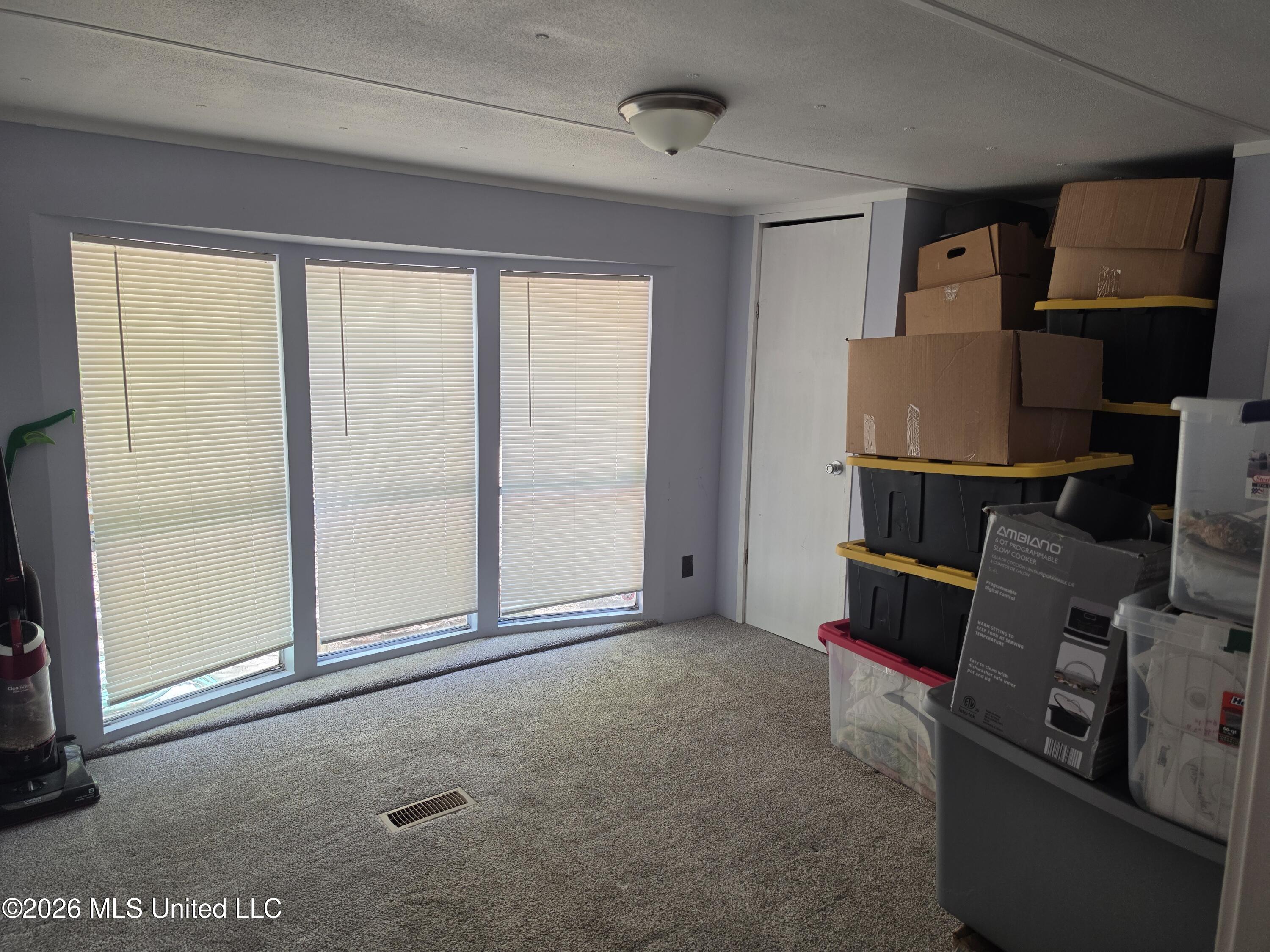 3715 Bird Cove Property Photo 12