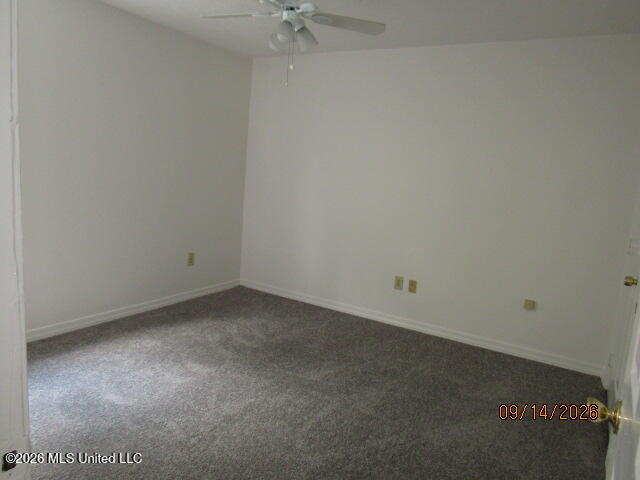 1501 Jamestown Way Property Photo 4