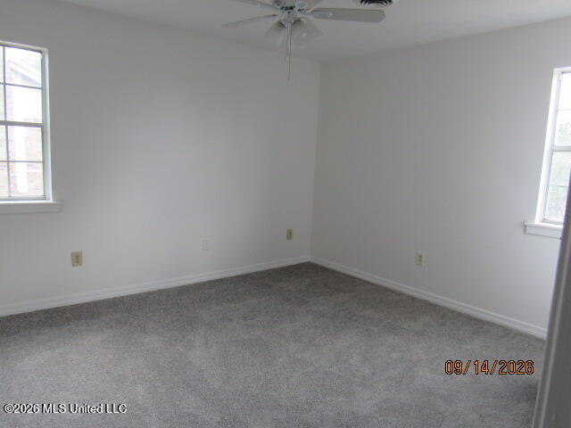 1501 Jamestown Way Property Photo 6