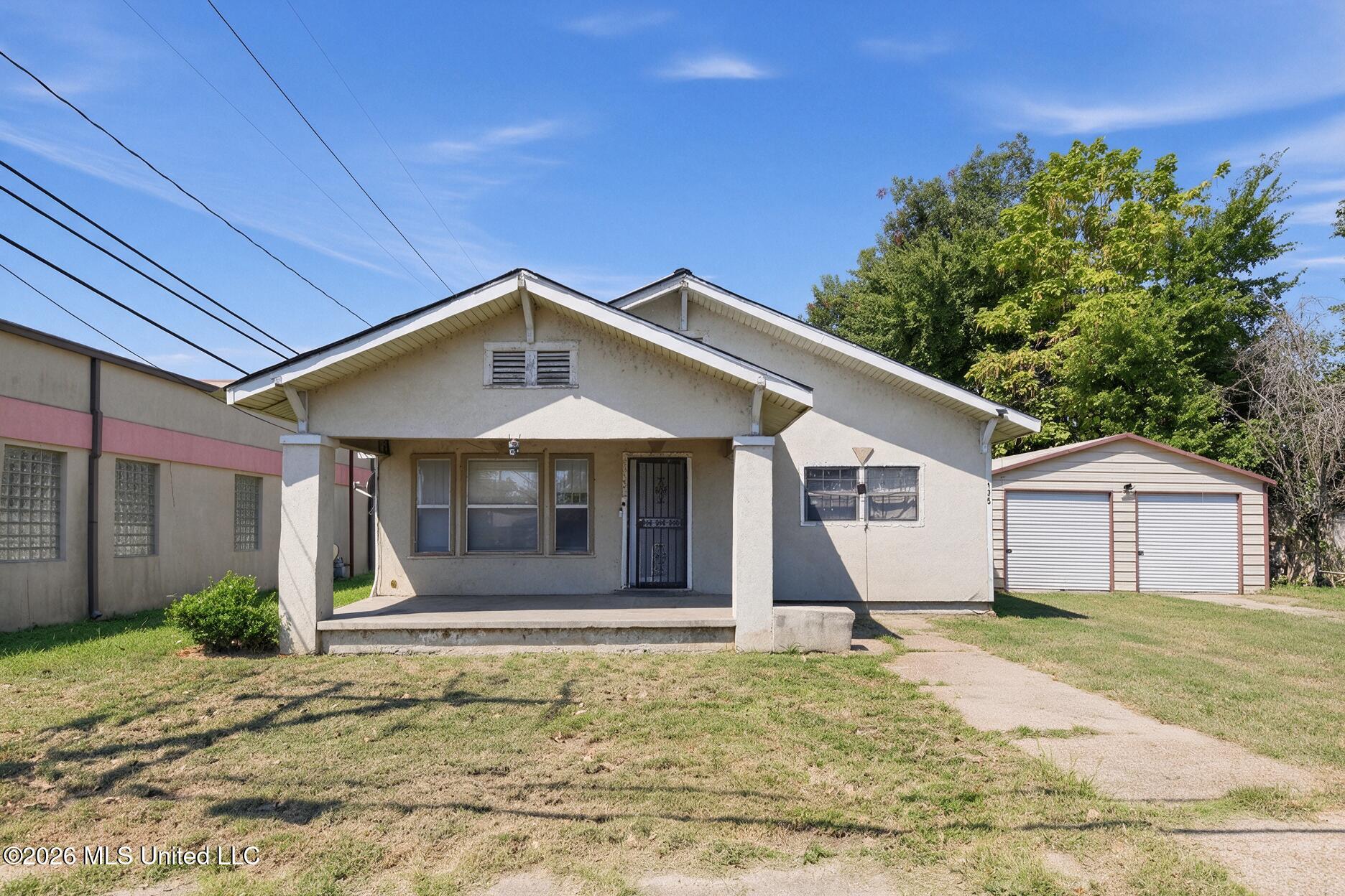 135 Alma Street Property Photo 1
