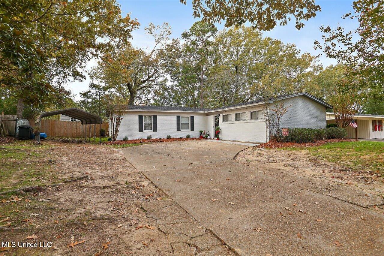 532 Bellevue Street Property Photo 1