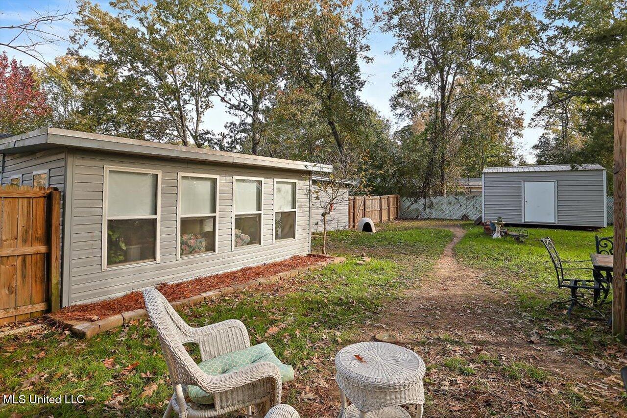 532 Bellevue Street Property Photo 24