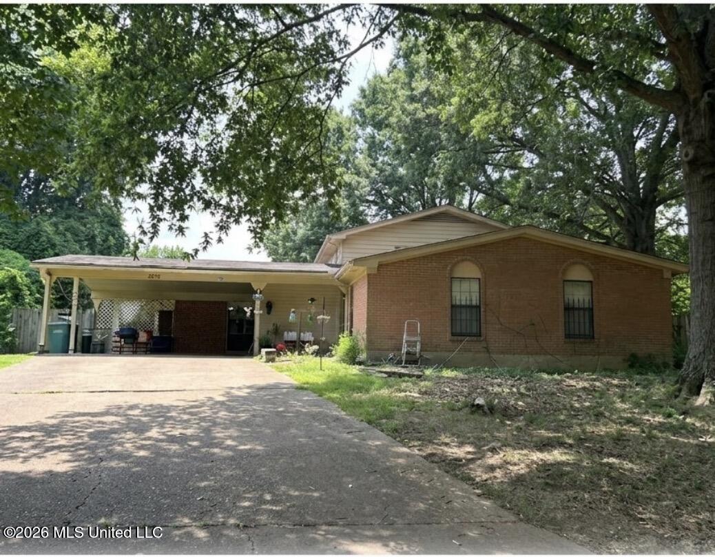 1875 Coral Hills Drive Property Photo 1