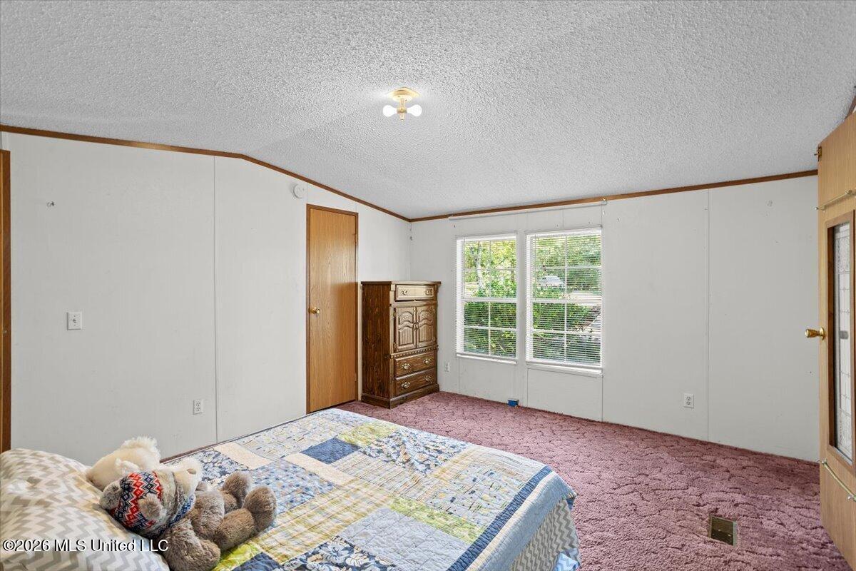 28 Herrington Property Photo 16