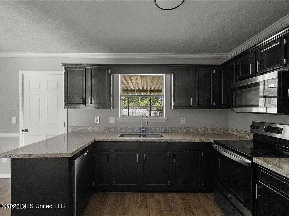 59 Tyler Cove Property Photo 11