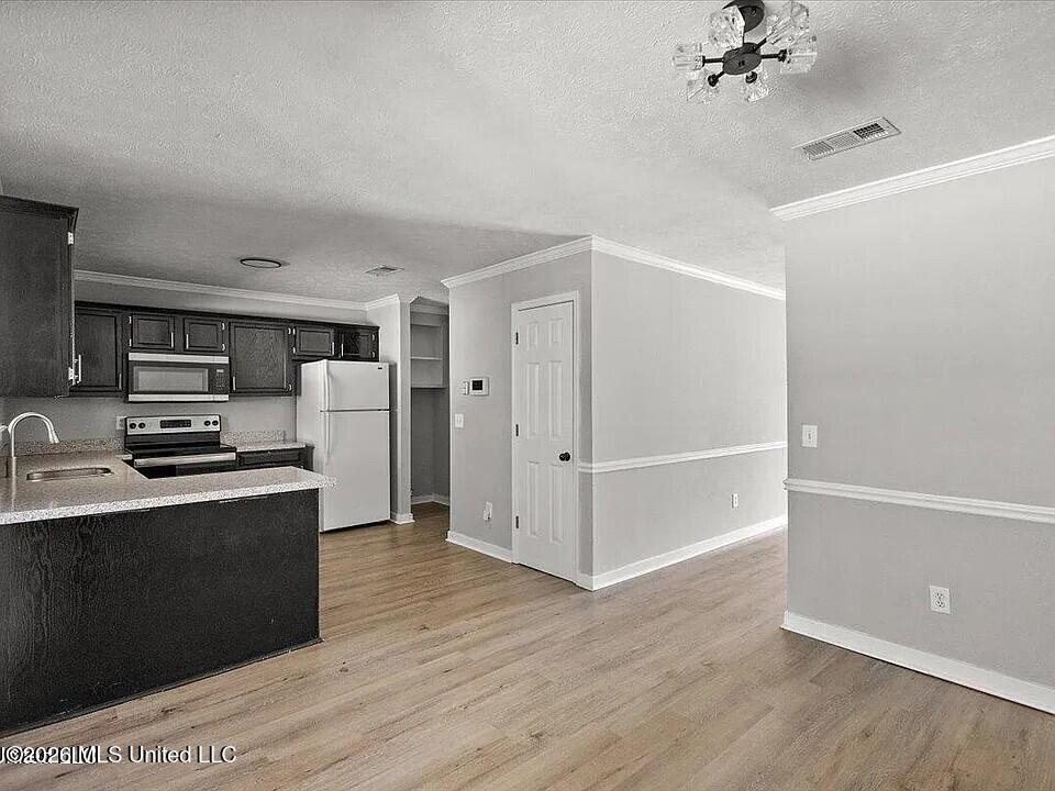59 Tyler Cove Property Photo 12