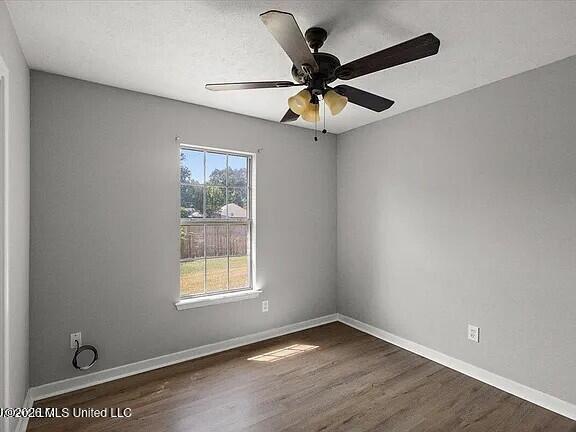 59 Tyler Cove Property Photo 16