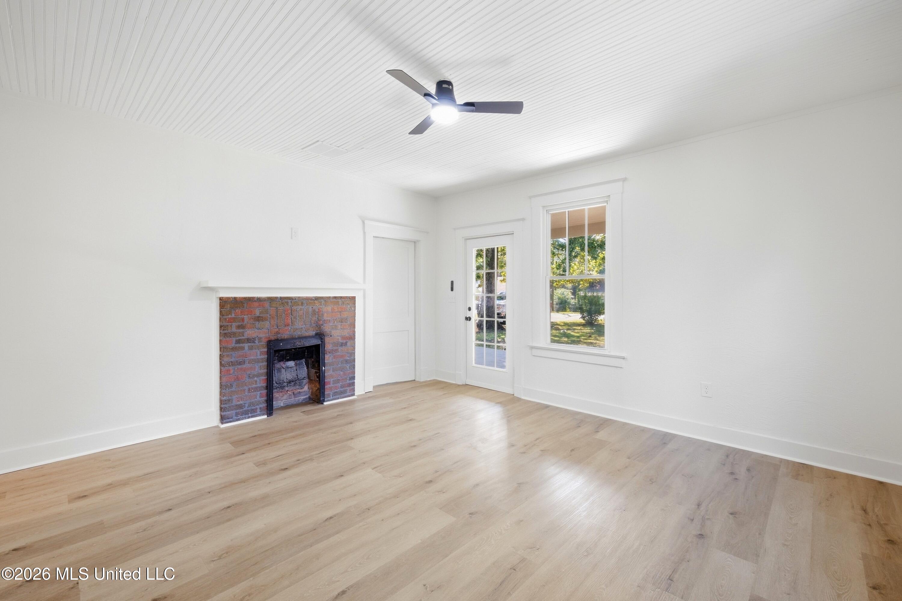108 Camille Street Property Photo 4