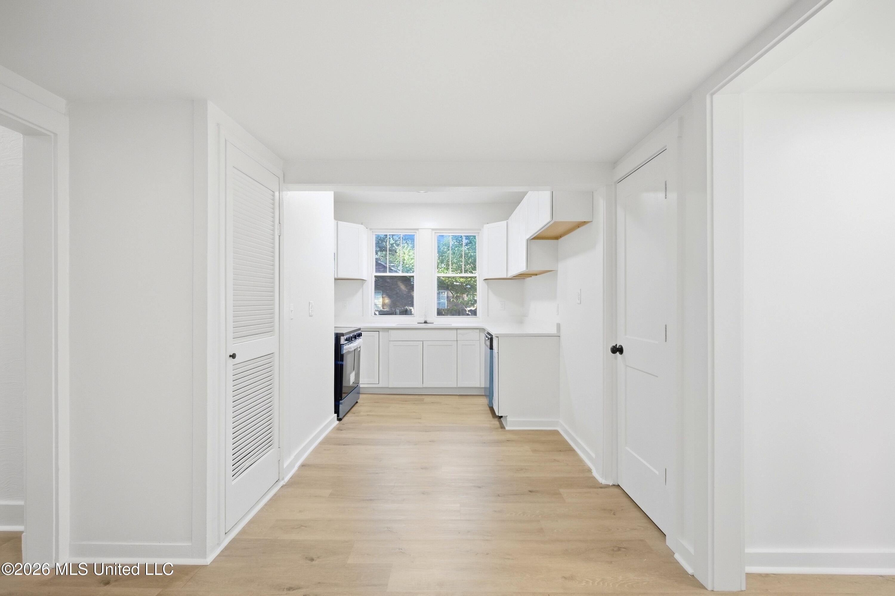 108 Camille Street Property Photo 6