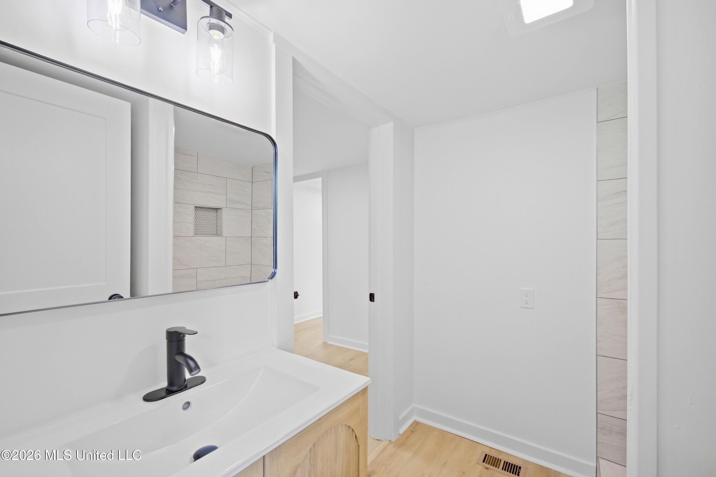 108 Camille Street Property Photo 14