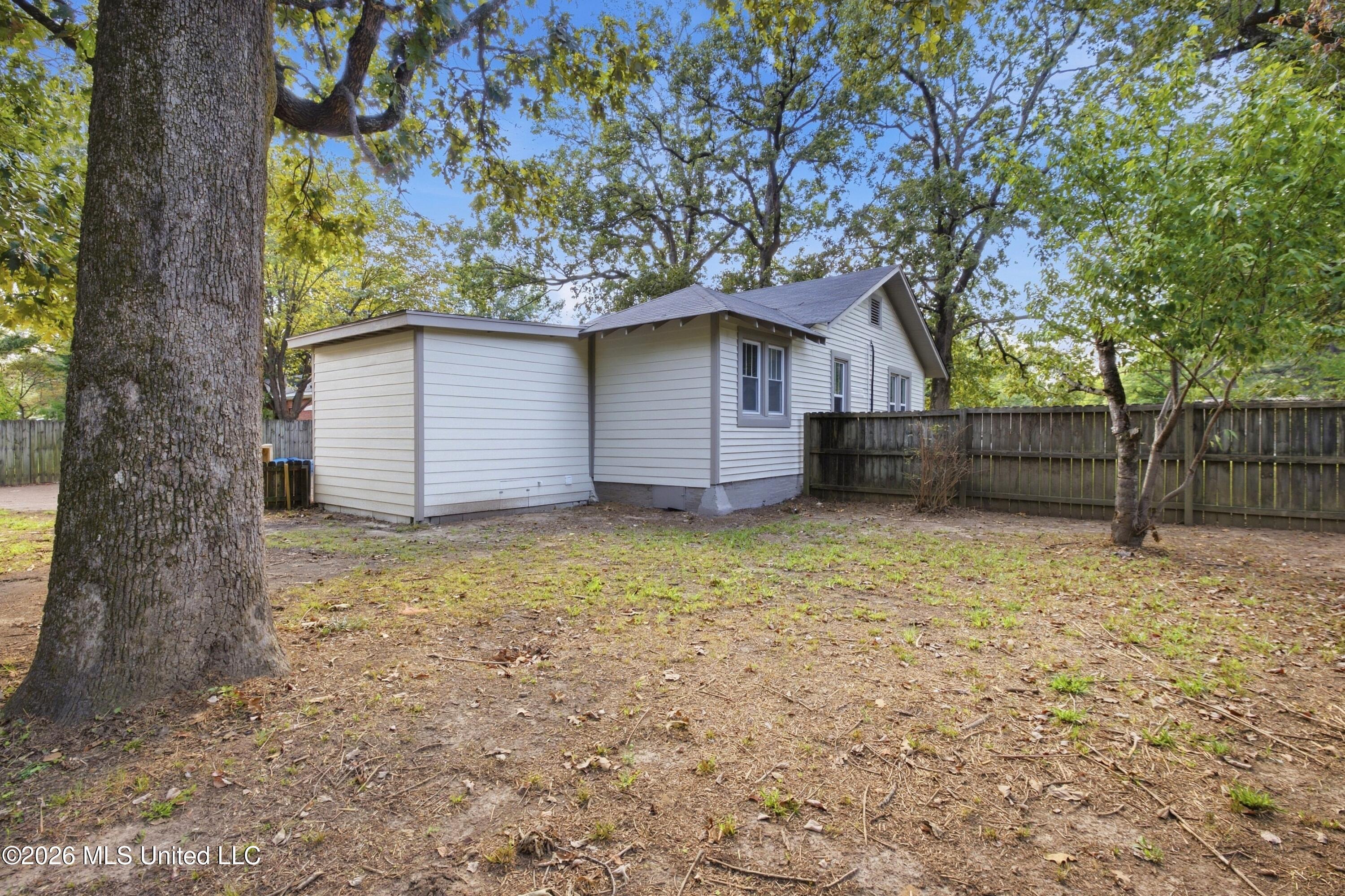 108 Camille Street Property Photo 20