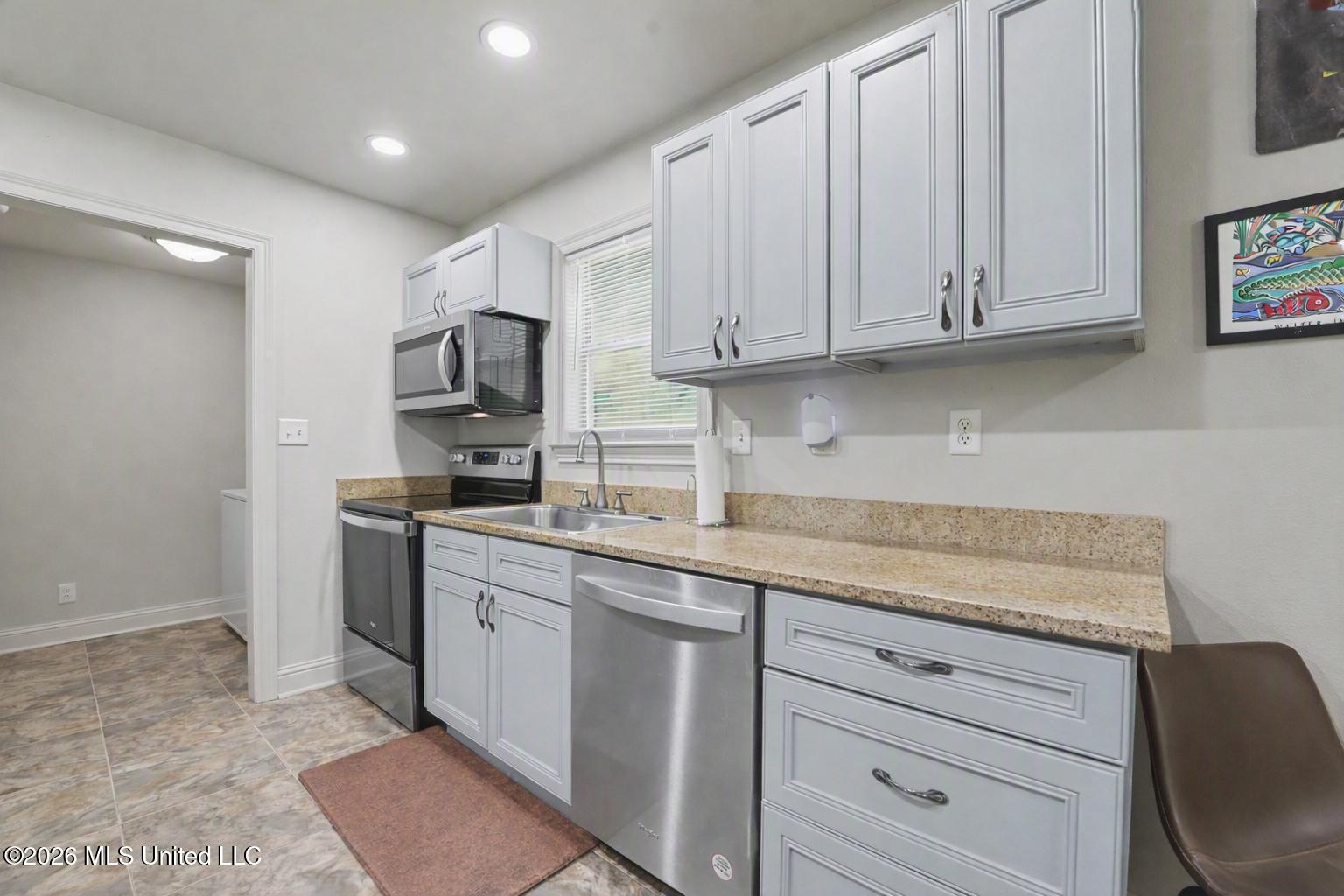 215 Old Spanish Trail Property Photo 8