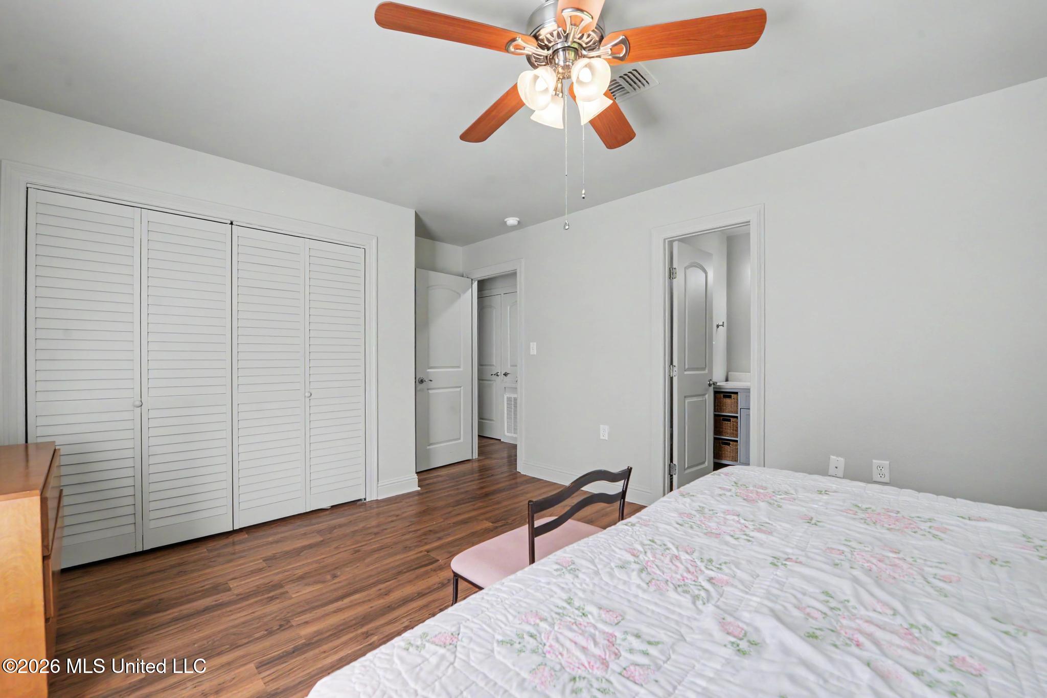 215 Old Spanish Trail Property Photo 11