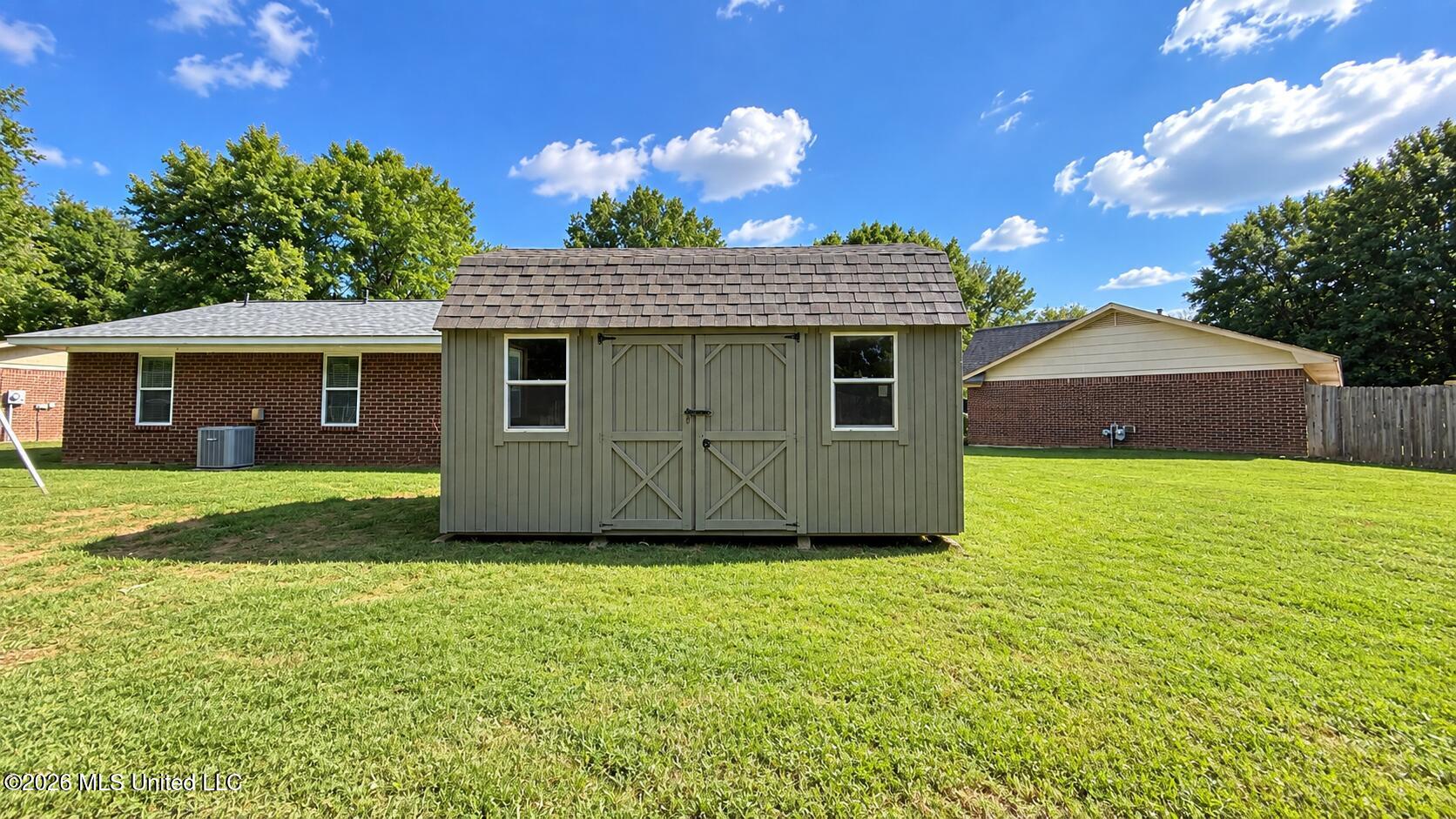 3510 Fairmeadow Cove Property Photo 6