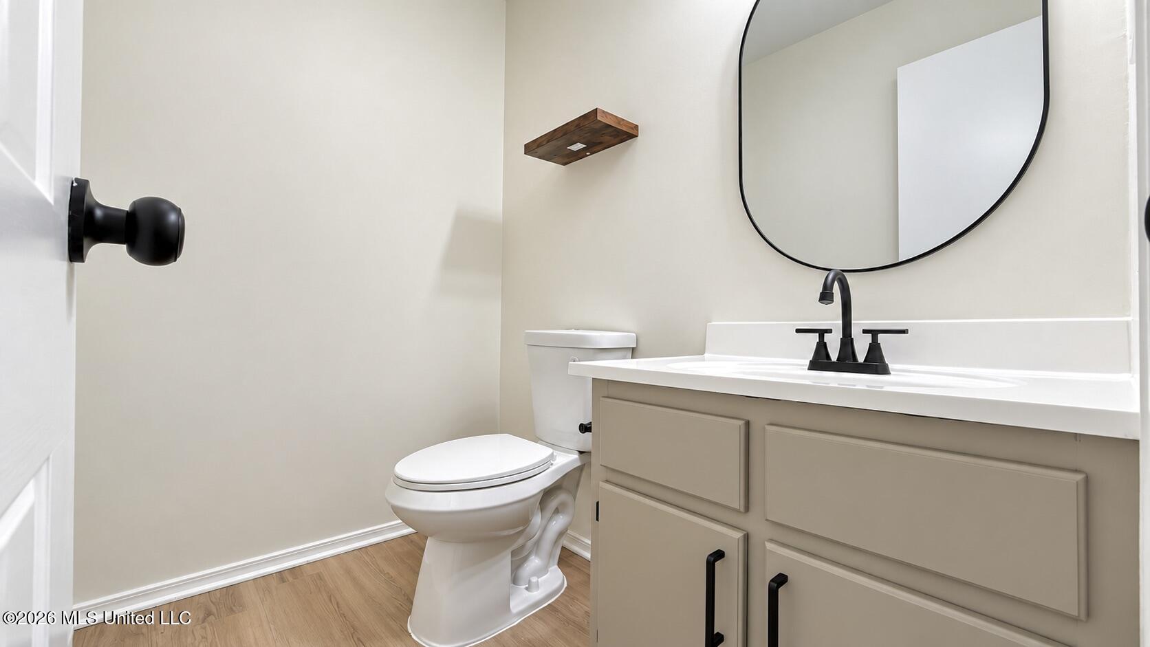 3510 Fairmeadow Cove Property Photo 24