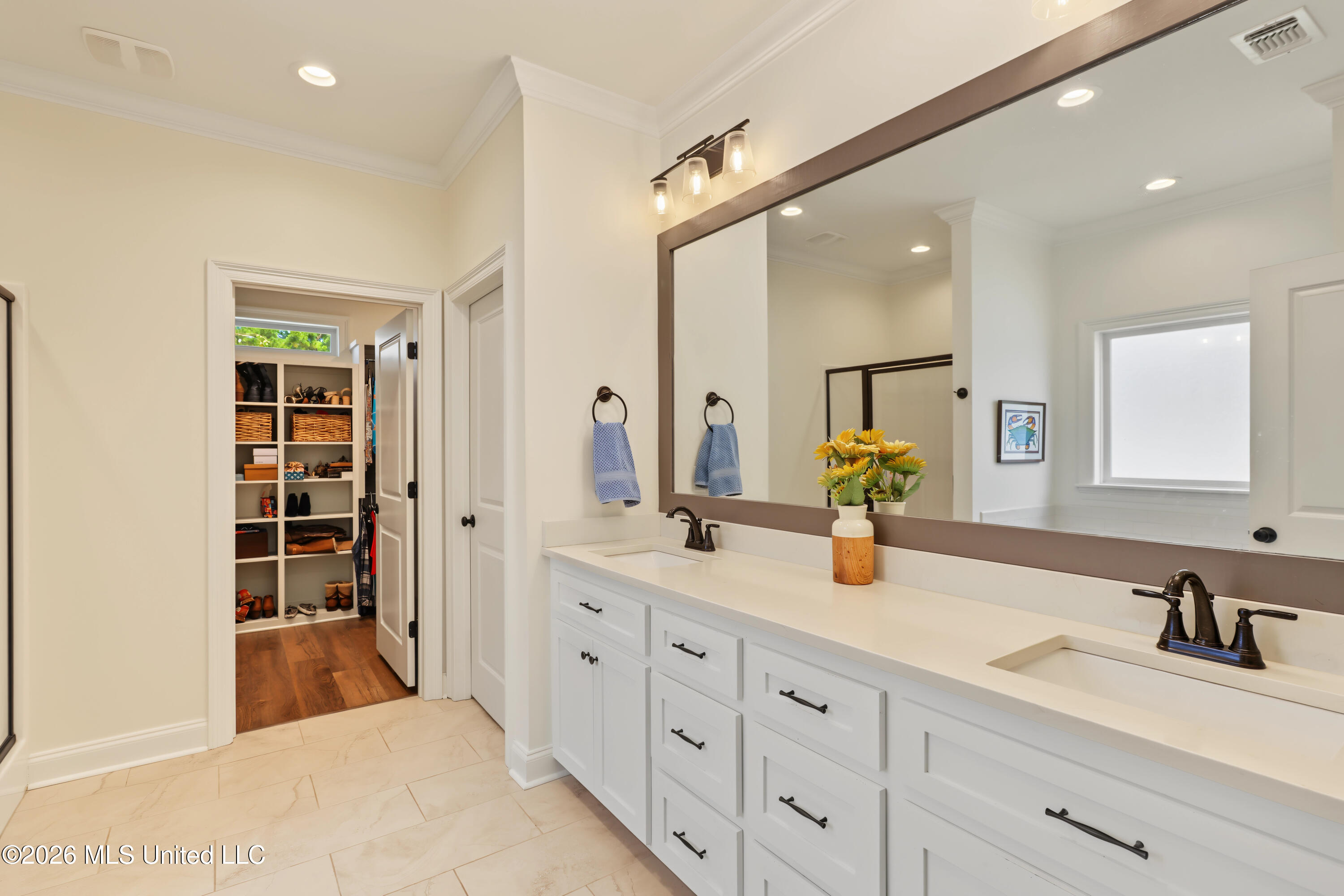 45 Thornbury Lane Property Photo 17