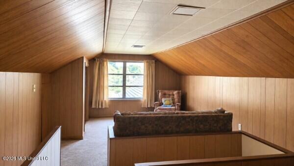 104 E South Avenue Property Photo 16