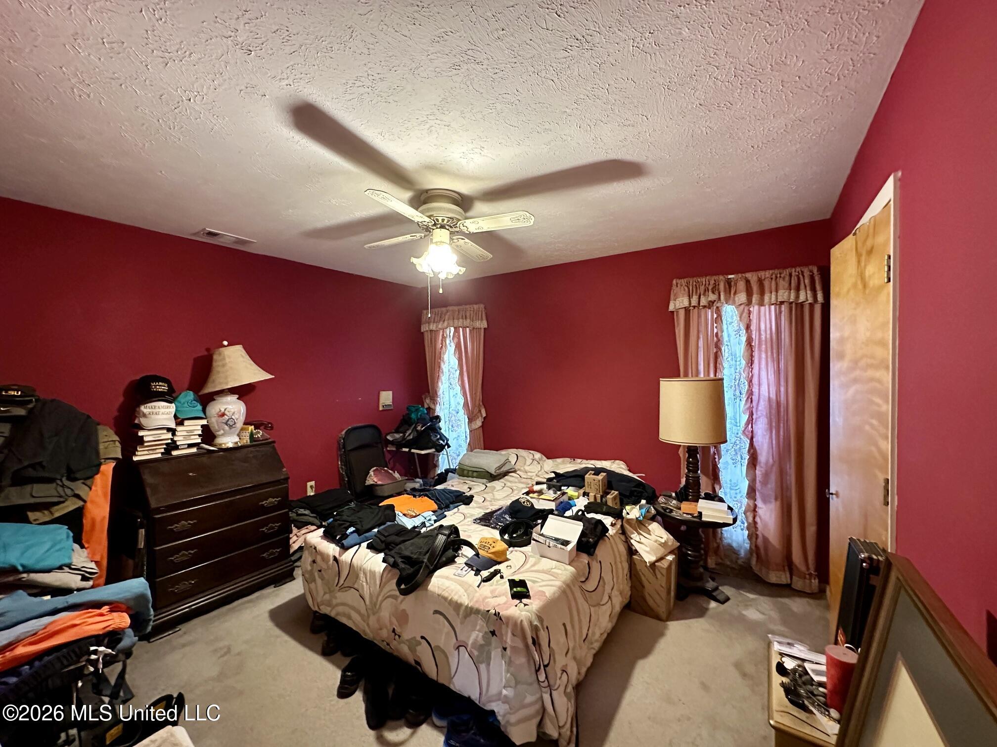 1501 Rosemont Drive Property Photo 8