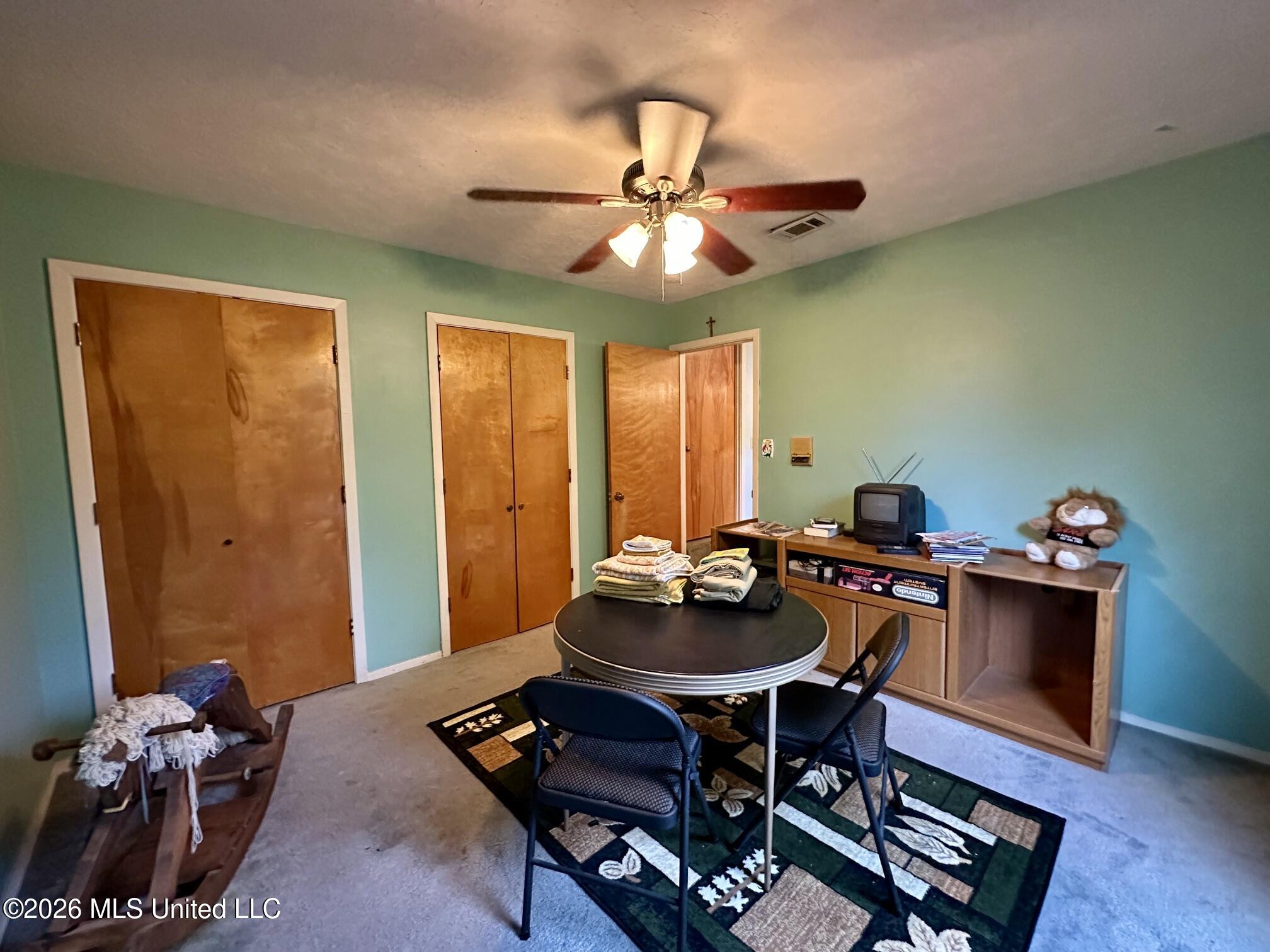 1501 Rosemont Drive Property Photo 17