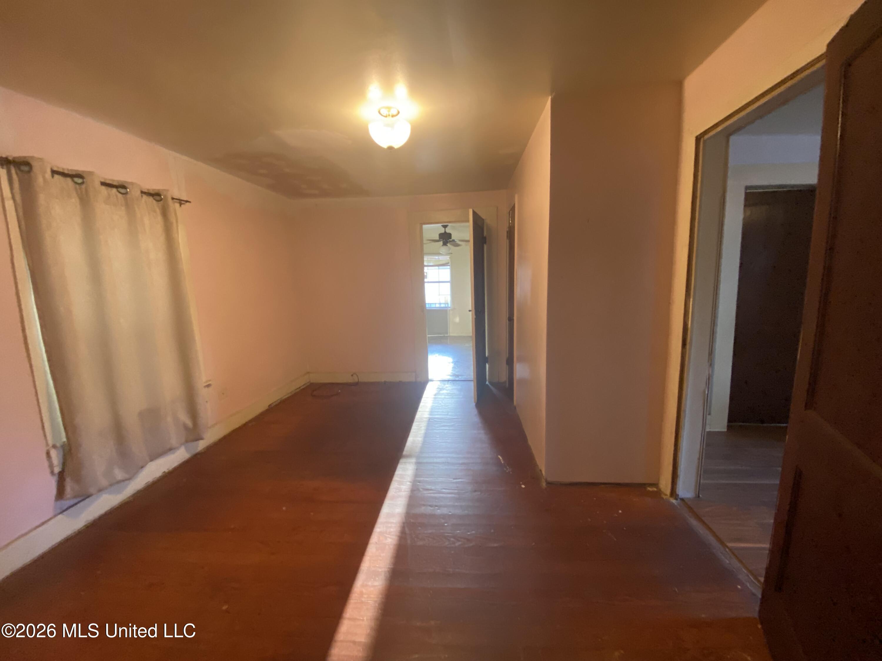 220 Morning Star Alley Property Photo 12