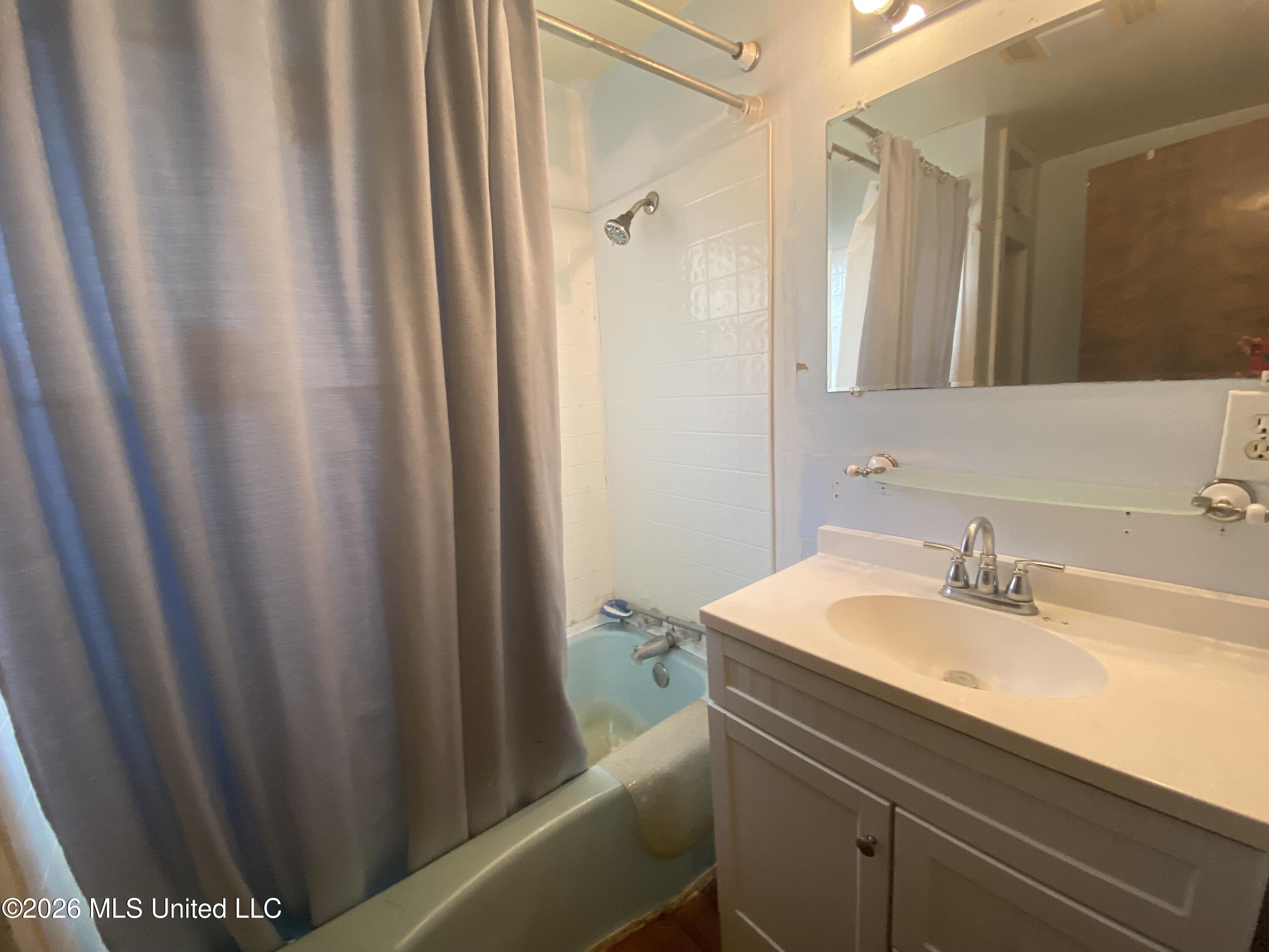 220 Morning Star Alley Property Photo 18