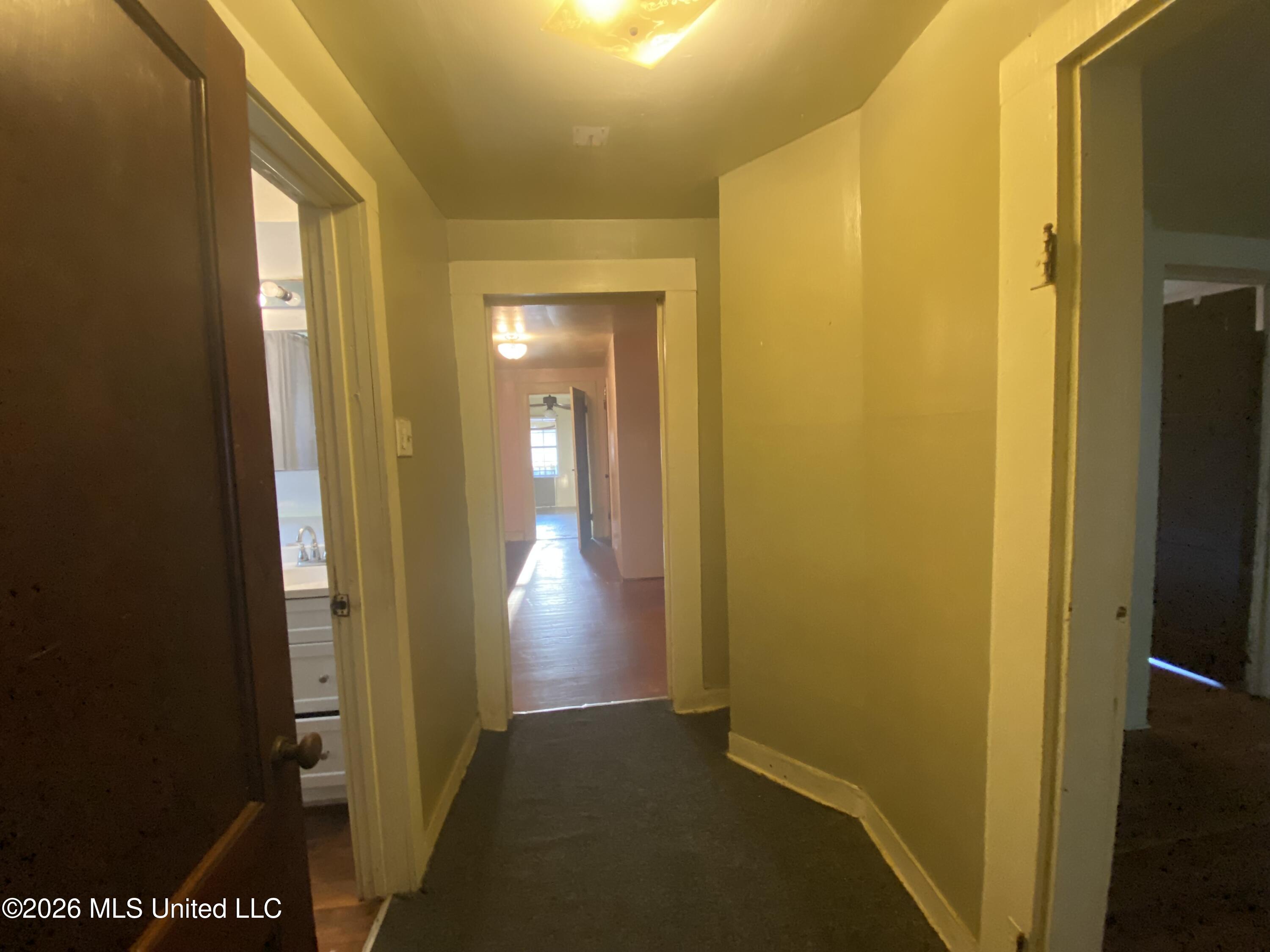 220 Morning Star Alley Property Photo 19