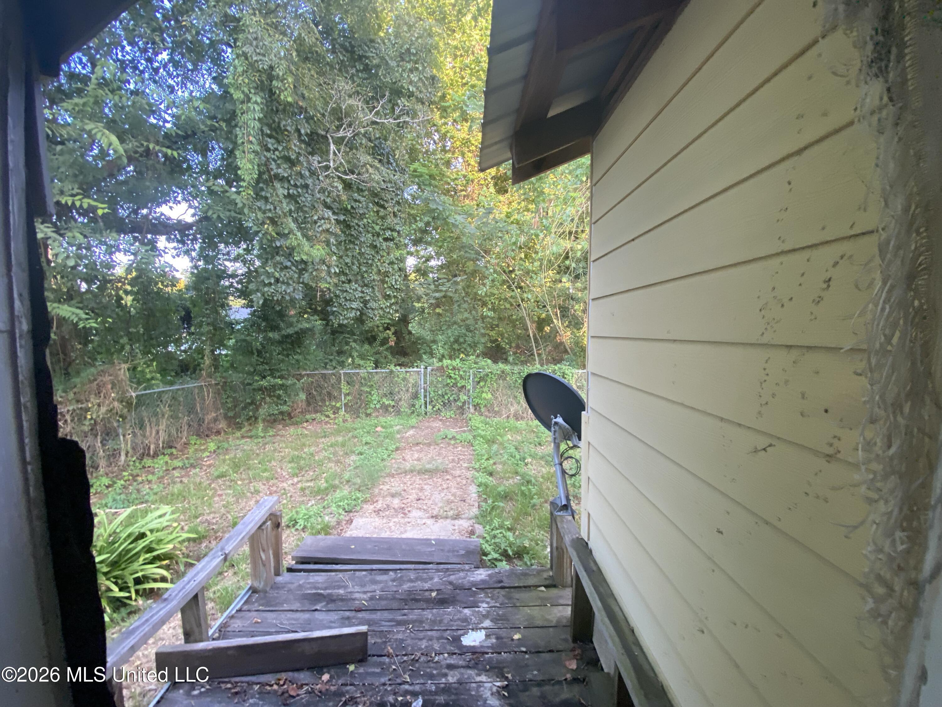 220 Morning Star Alley Property Photo 21